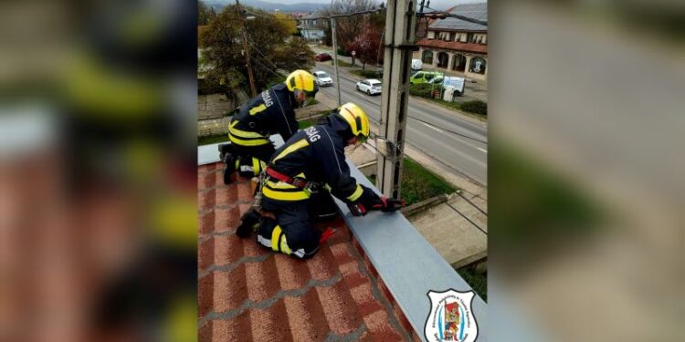 Viharkár Pilisvörösváron a Budai úton