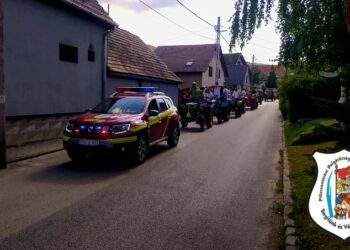 Traktoros felvonulás Solymáron