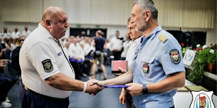 Elismerés az Országos Polgárőr Napon