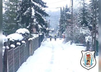 Elakadt gépjárműhöz riasztottak