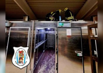 Tűzjelzés, majd valós füstölés