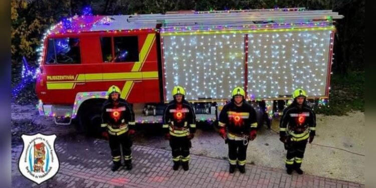 Negyedik Adventi gyertyagyújtás